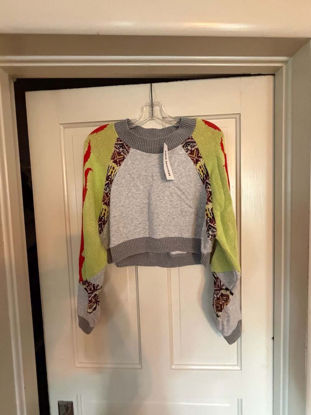 Urban Outfitters Raglan Cropped Sweatshirt With Fair Isle Sleeves S